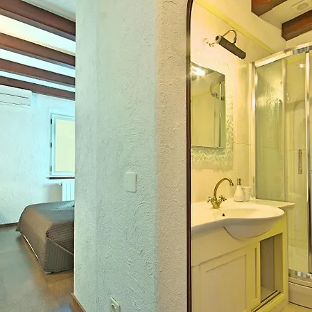 Vila Beautiful Villa With Private Pool In Moscenicka Draga Moscenicka Draga