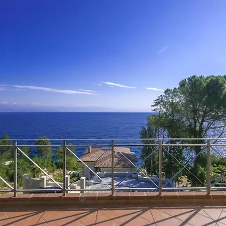 Vila Beautiful Villa With Private Pool In Moscenicka Draga Moscenicka Draga