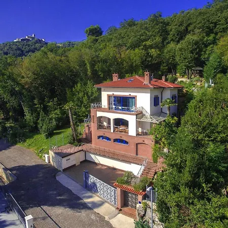 Vila Beautiful Villa With Private Pool In Moscenicka Draga Moscenicka Draga