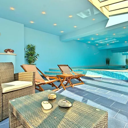 Vila Beautiful Villa With Private Pool In Moscenicka Draga *